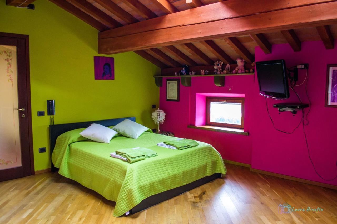 Antiche Vie B&B Serramazzoni Εξωτερικό φωτογραφία