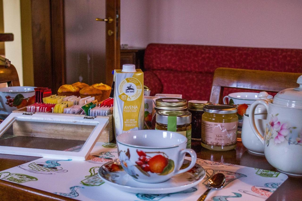 Antiche Vie B&B Serramazzoni Εξωτερικό φωτογραφία